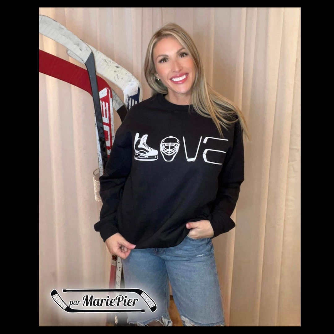 Love (Crewneck) 🏒 Par MariePier