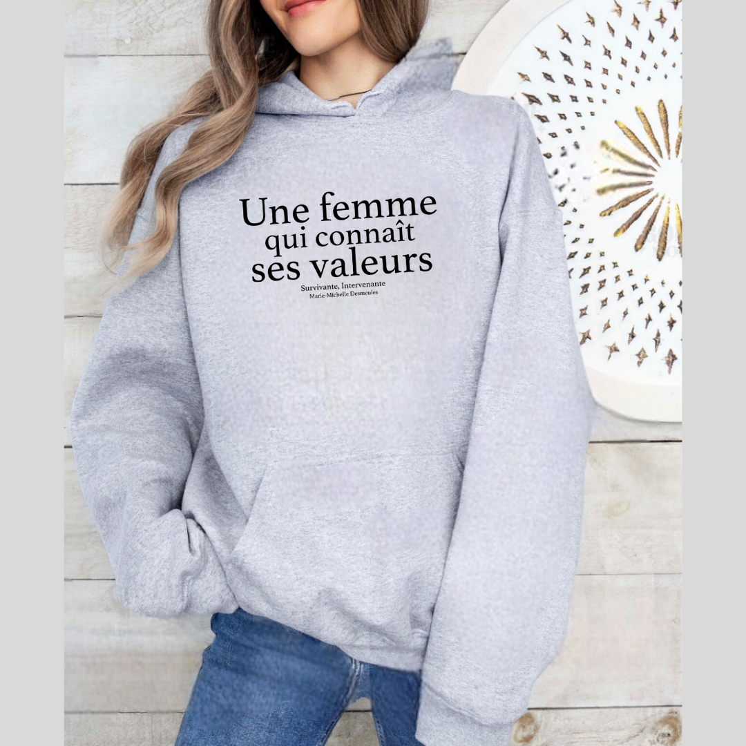 Hoodie ( Par Marie-Michelle Desmeules )
