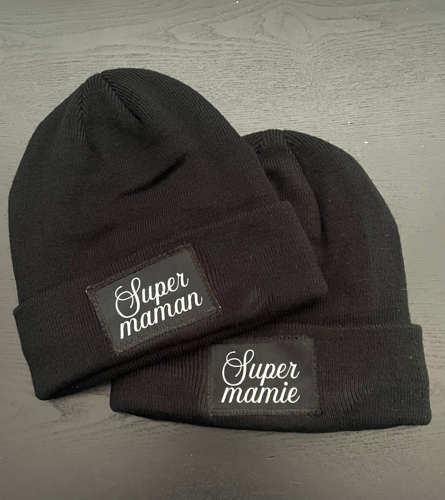 TUQUE PERSONNALISABLE AVEC VOTRE TEXTE